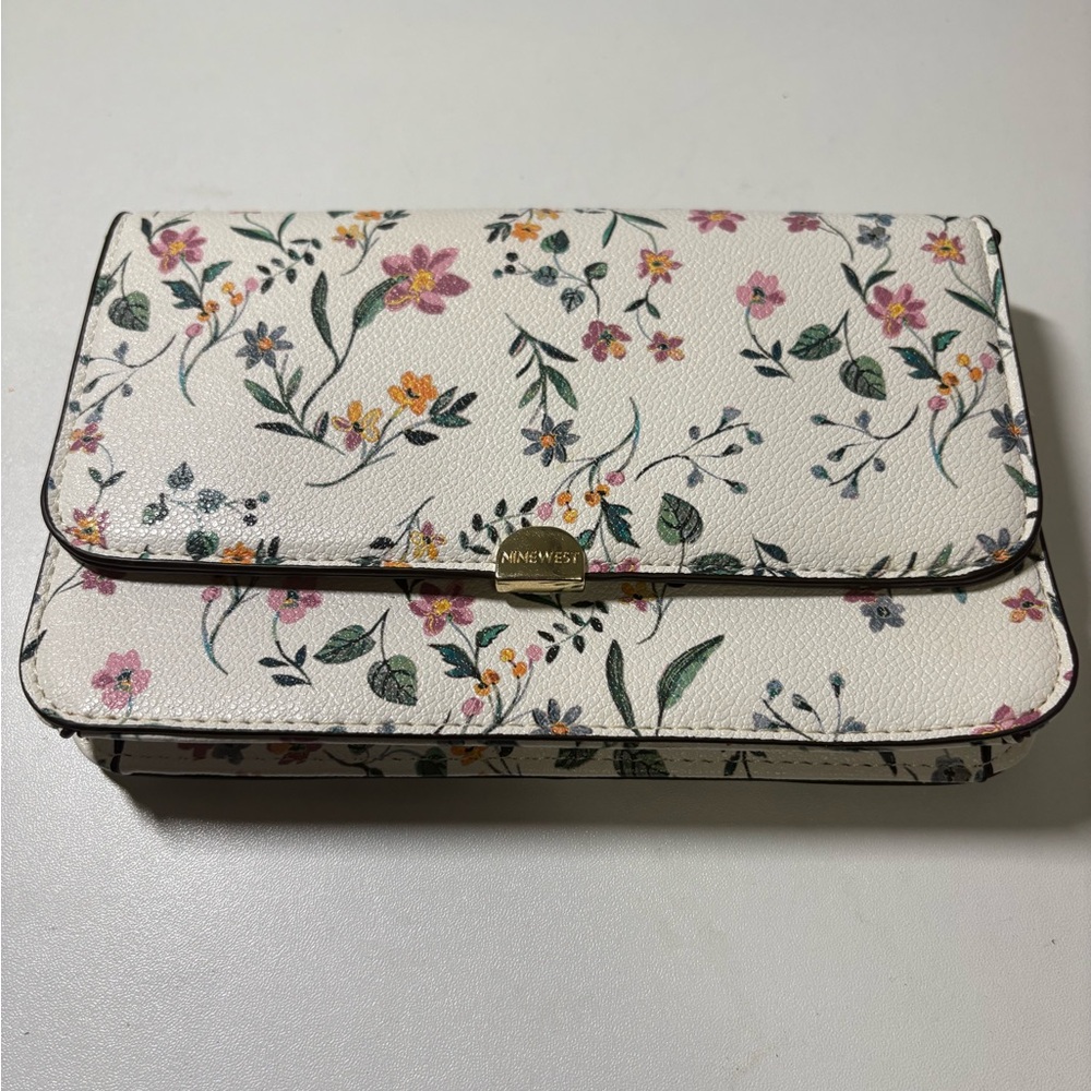 NINE WEST Floral White Clutch